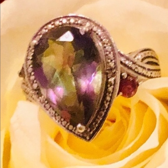 🌈RING 🌈 - Picture 1 of 7